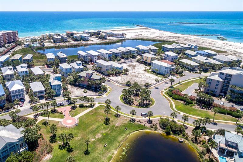 Resort Destin pointe vacation homes from above